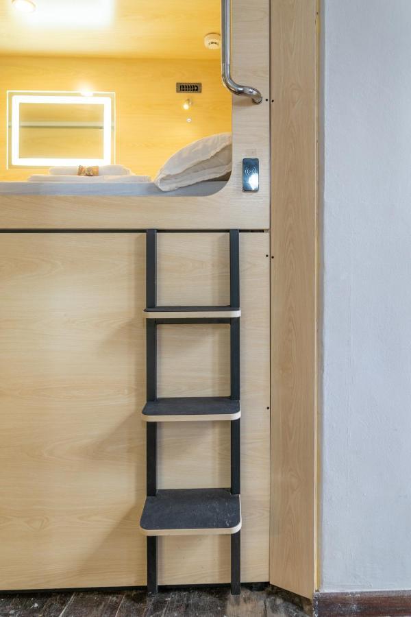 Hostelit, Capsule Hostel Санта Круз де Ла Палма Екстериор снимка